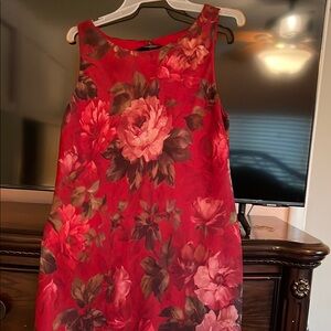 Floral Sleeveless Dress in Red and Pink
